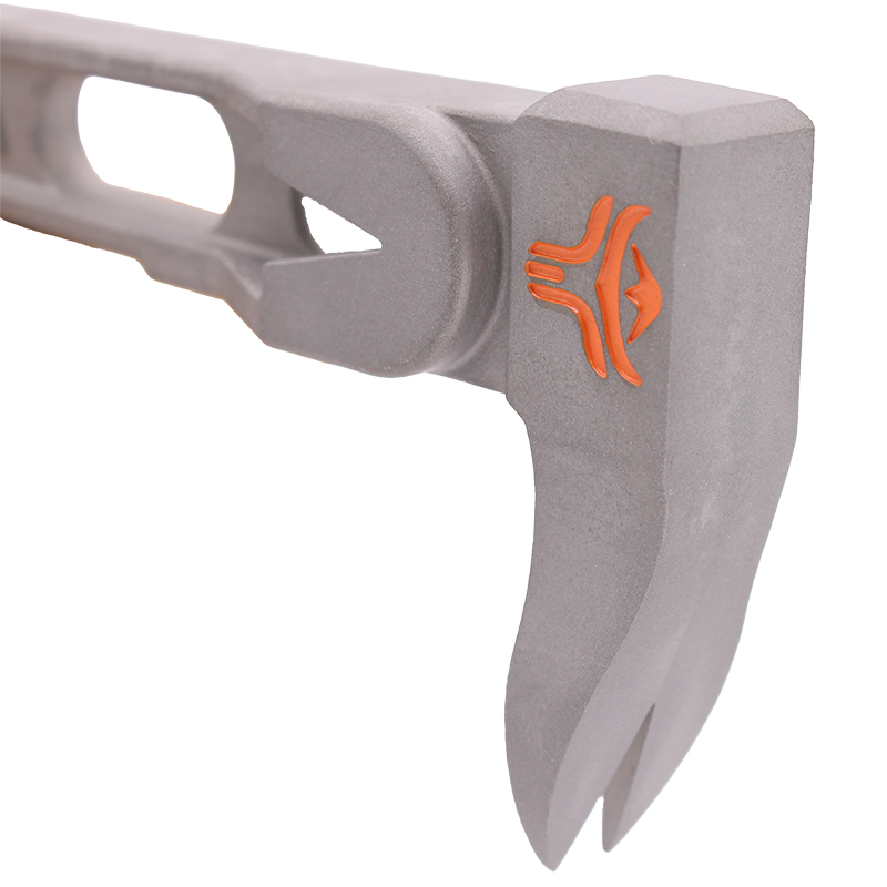 titanium cats paw pry bar close up
